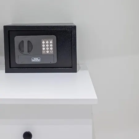 Daire New Glamorous In Downtown *