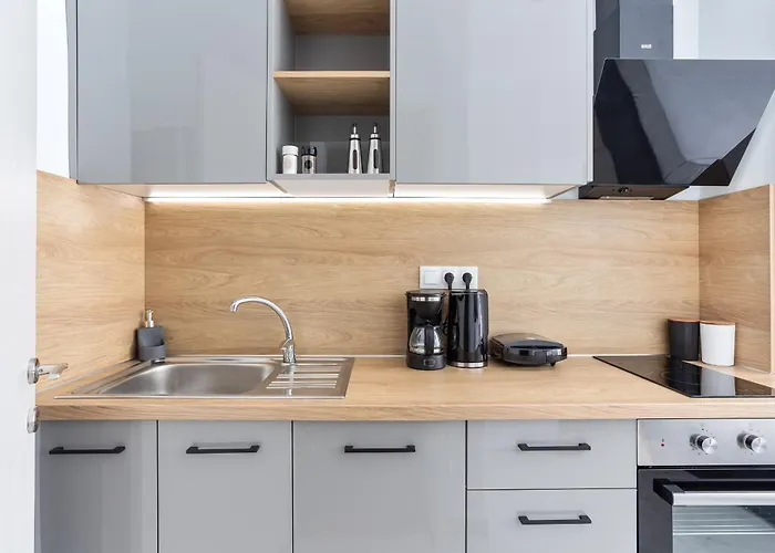 New Glamorous In Downtown Апартаменты