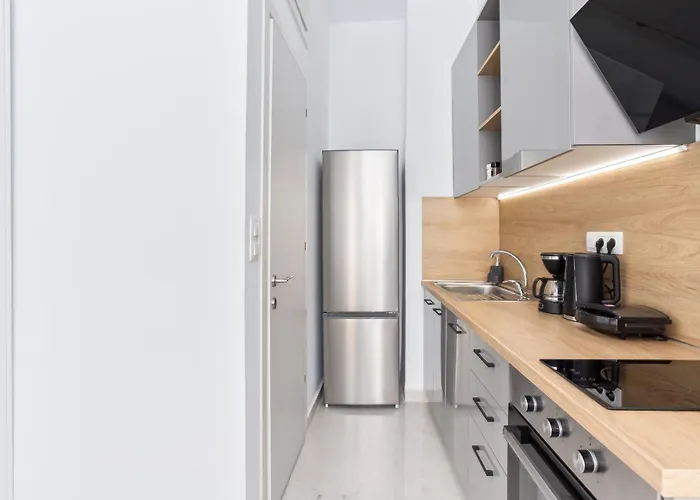 New Glamorous In Downtown